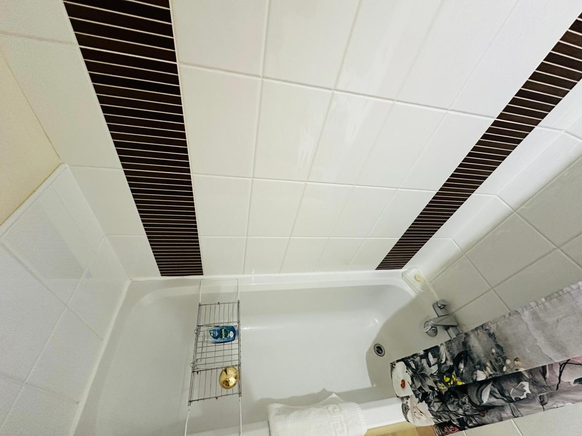Lovely Double Room With Private Bathroom And Double Room With Shared Toilet & Parking Free Edinburgh Kültér fotó